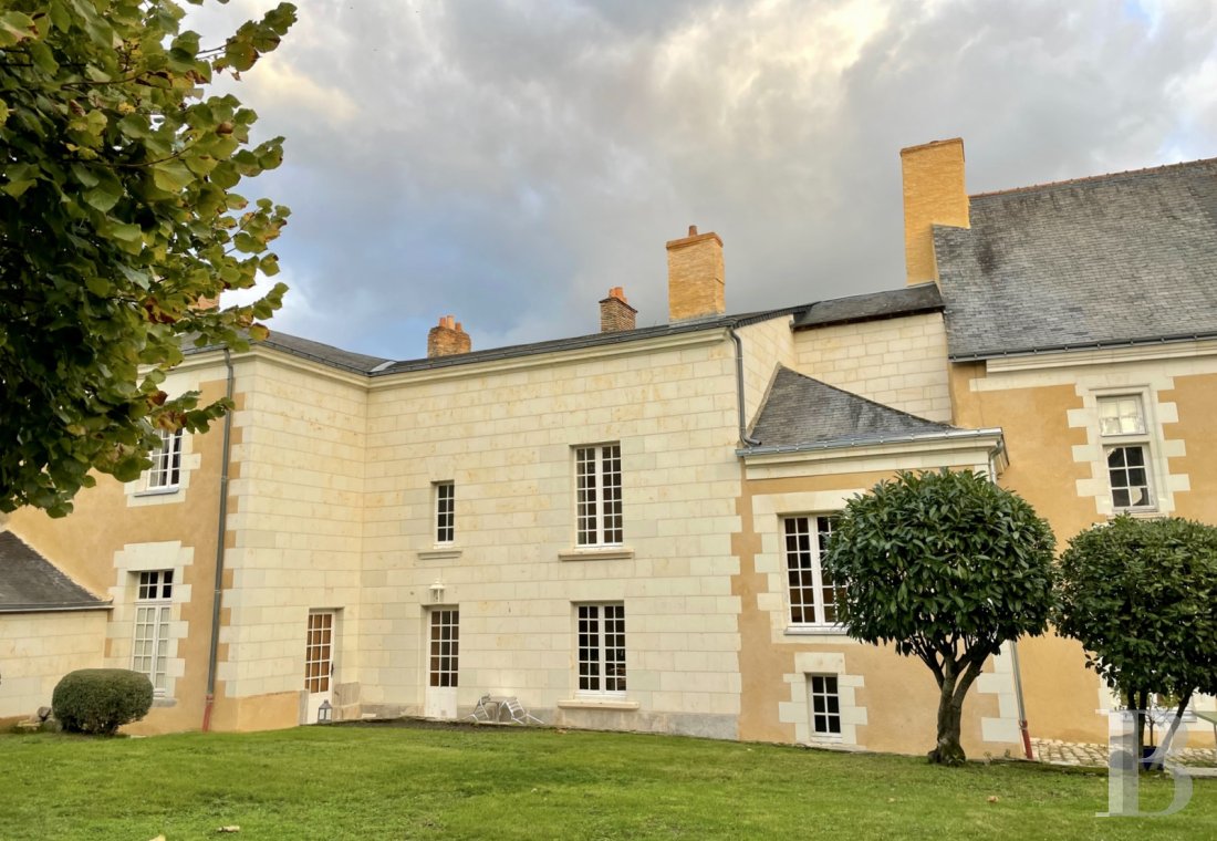 mansion houses for sale France pays de loire   - 5