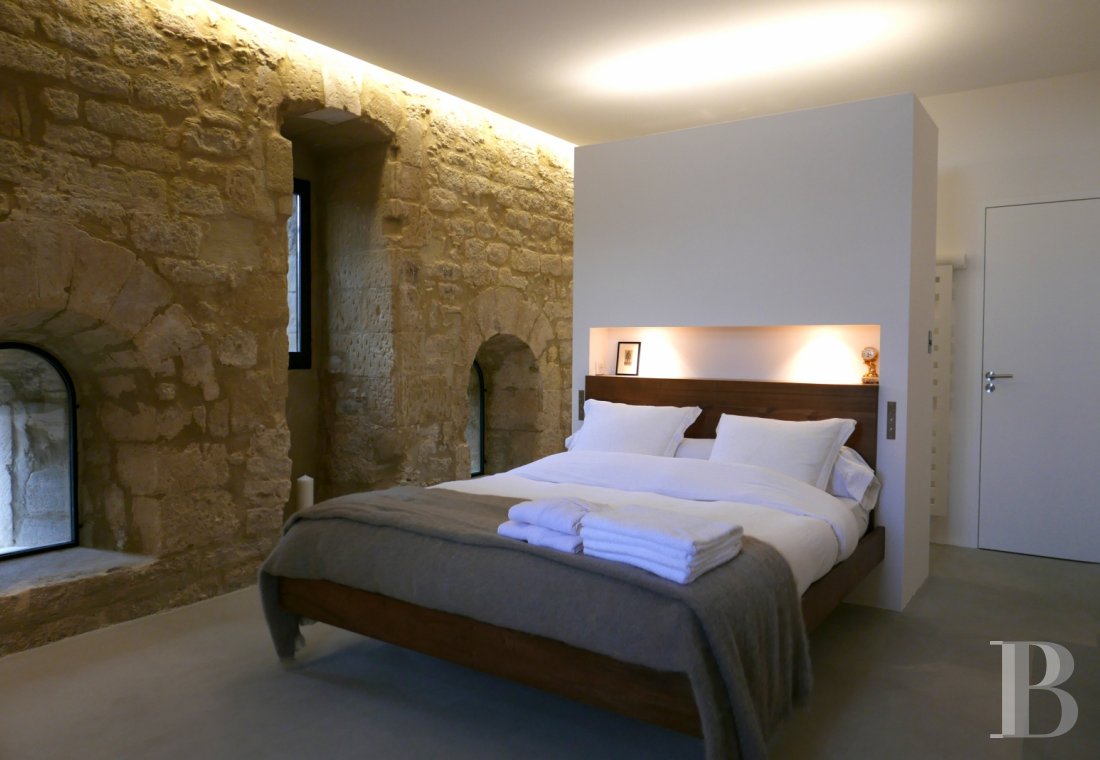 A thousand-year-old tower with a contemporary feel in the heart of Gard, not far from Uzès - photo  n°15