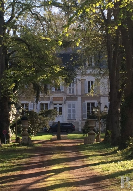 An 18th century estate open for holidays on the banks of the Yonne, to the south of Auxerre - photo  n°33