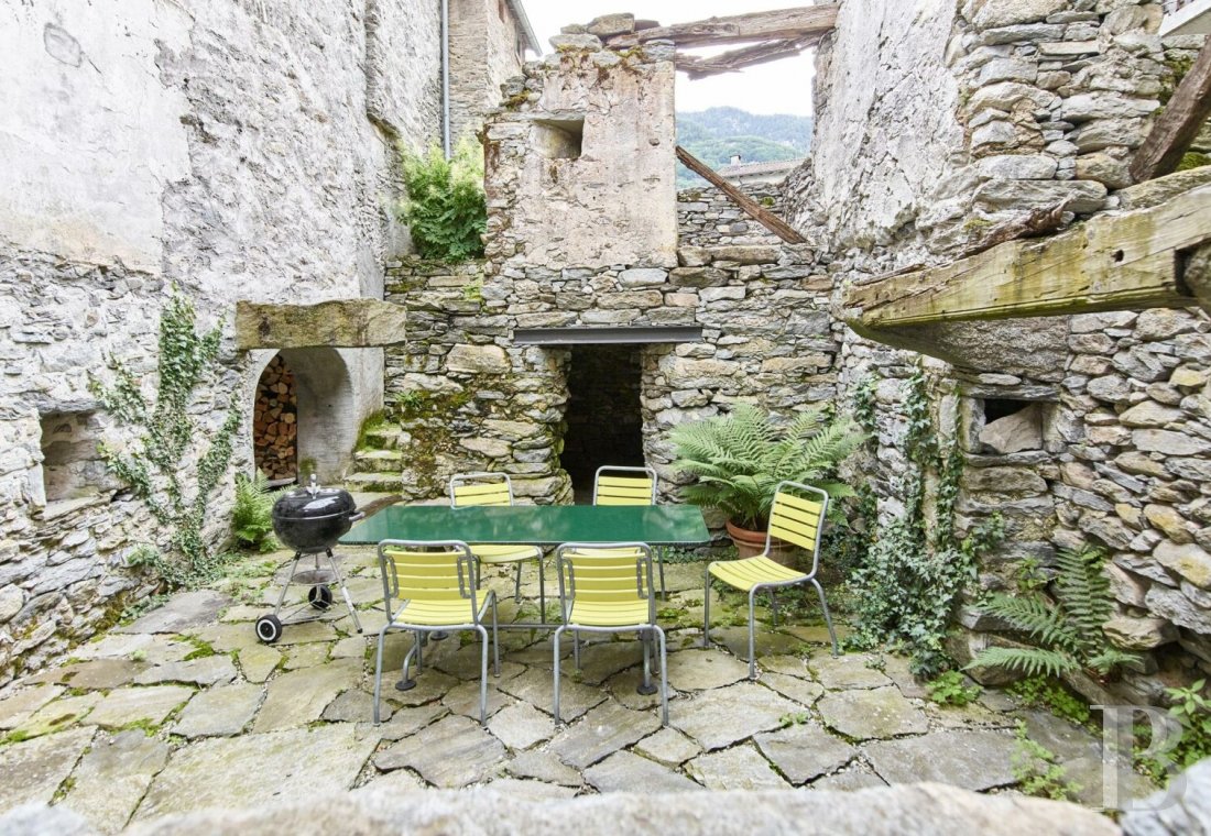 In Ticino region , not far from Lake Maggiore, a large village house overlooking a wild valley - photo  n°7