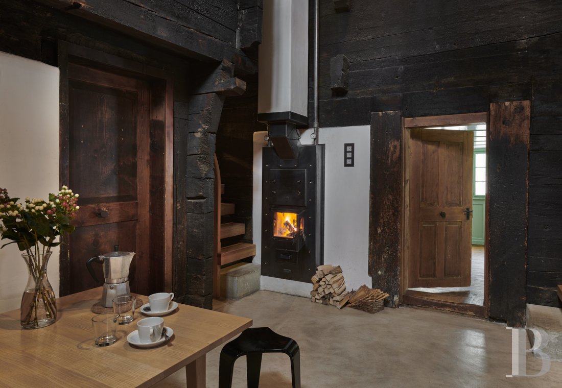 A 15th century farmhouse converted into a gîte nestled in the Schächen valley in the Swiss Canton of Uri - photo  n°6