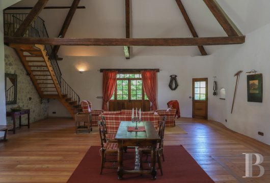 chateaux for sale France rhones alps   - 7
