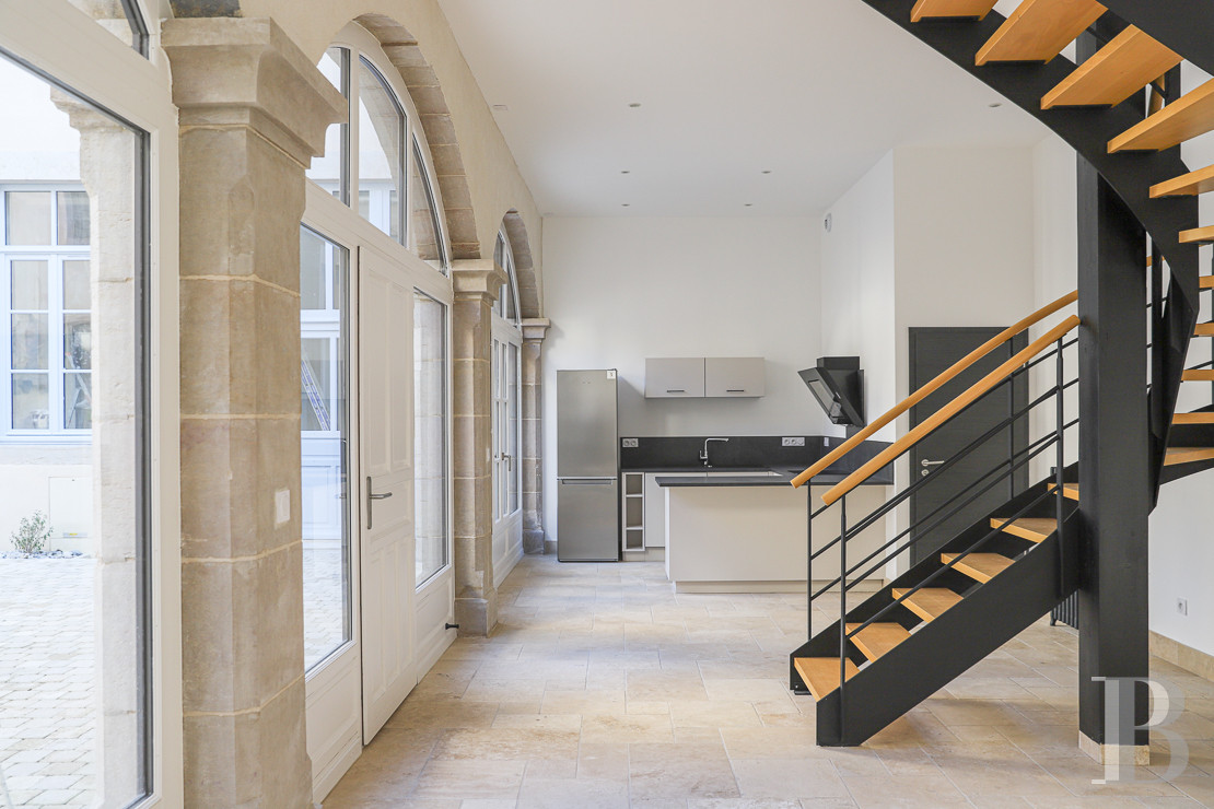 Mansion houses for sale in France in the historic centre of Burgundy’s