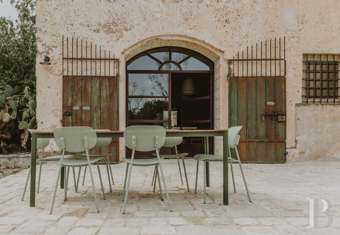 A former watch tower transformed into an elegant patrician residence in Puglia, near to Nardo - photo  n°33