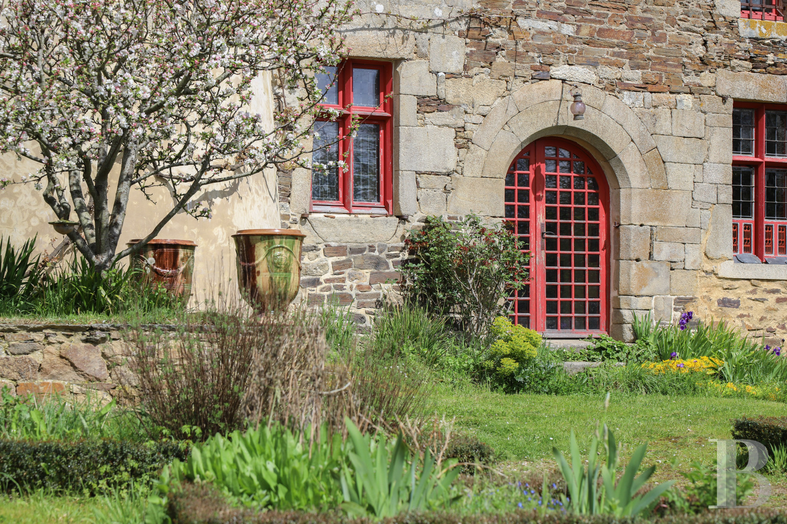 Manors for sale in France between Lamballe and Dinan in northern Brittany