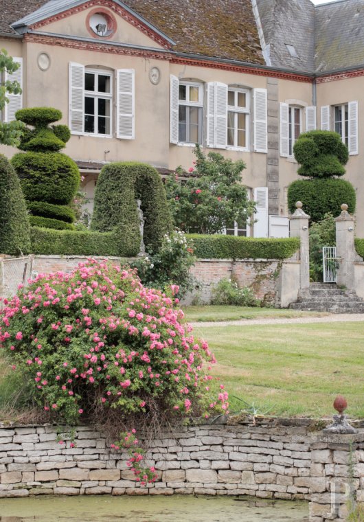 Castles / chateaux for sale in France near Beaune