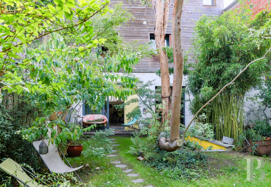 Houses for sale - paris - A large house of more than 280 m², with 5 bedrooms and a garden,  on the edge of the Daumesnil district of Vincennes, 15 minutes from Paris 