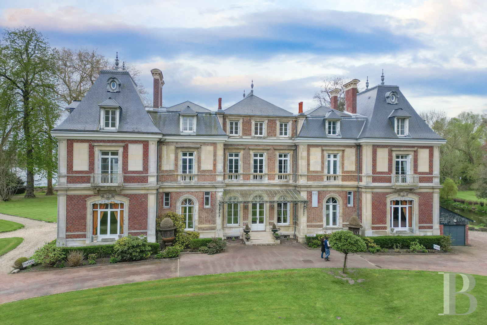 Castles / chateaux for sale in France between Le Havre and Rouen