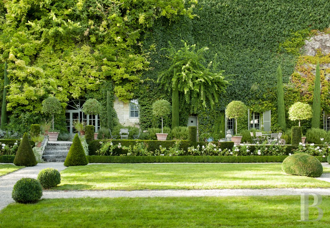 The outbuildings of an 18th-century manor house and its certified «remarkable» garden on the banks of the Loire to the east of Tours - photo  n°5