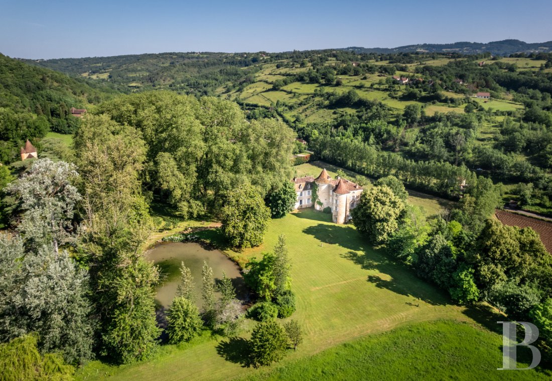 Castles / chateaux for sale Figeac in France