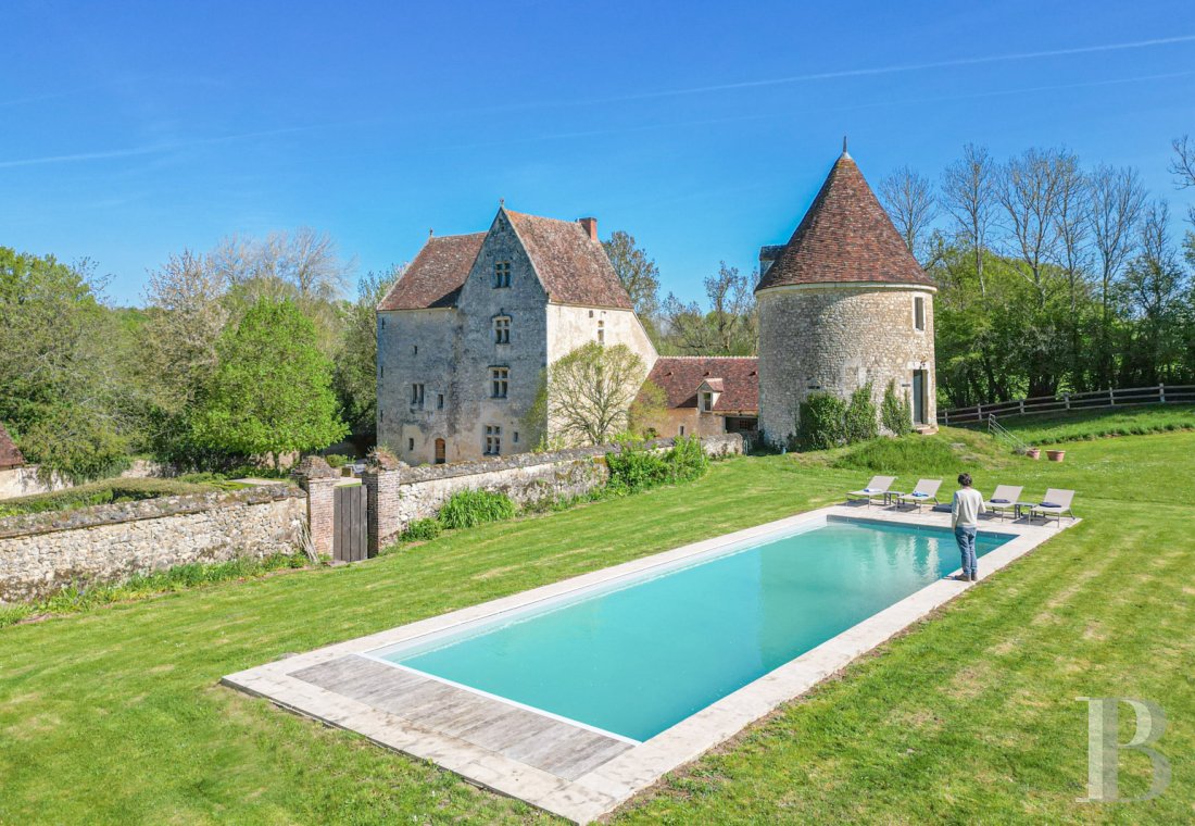 A medieval manor in the middle of the Perche countryside  - photo  n°23