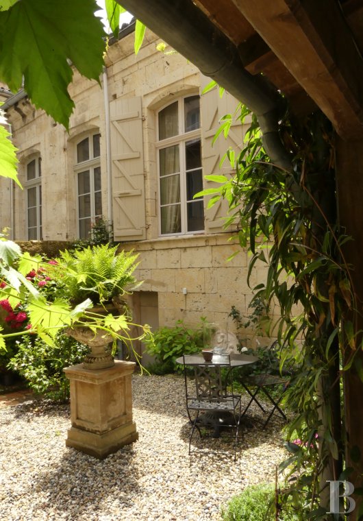 mansion houses for sale France midi pyrenees   - 1
