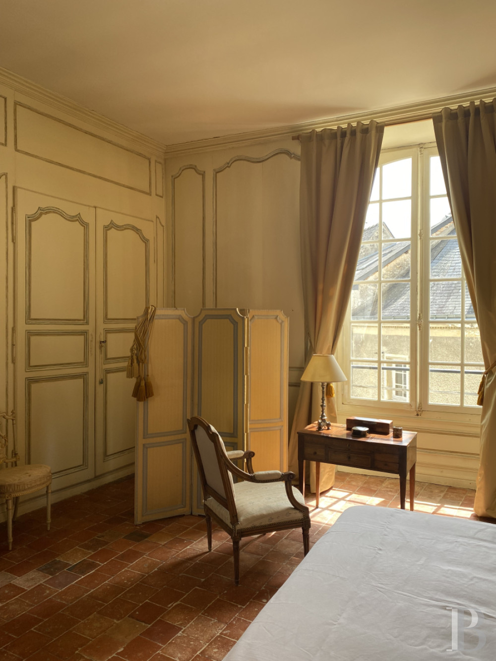 Mansion houses for sale Anjou region in France