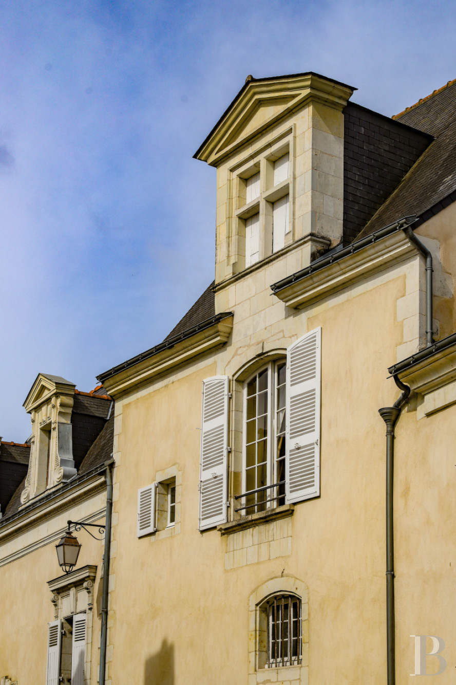 Mansion houses for sale Anjou region in France