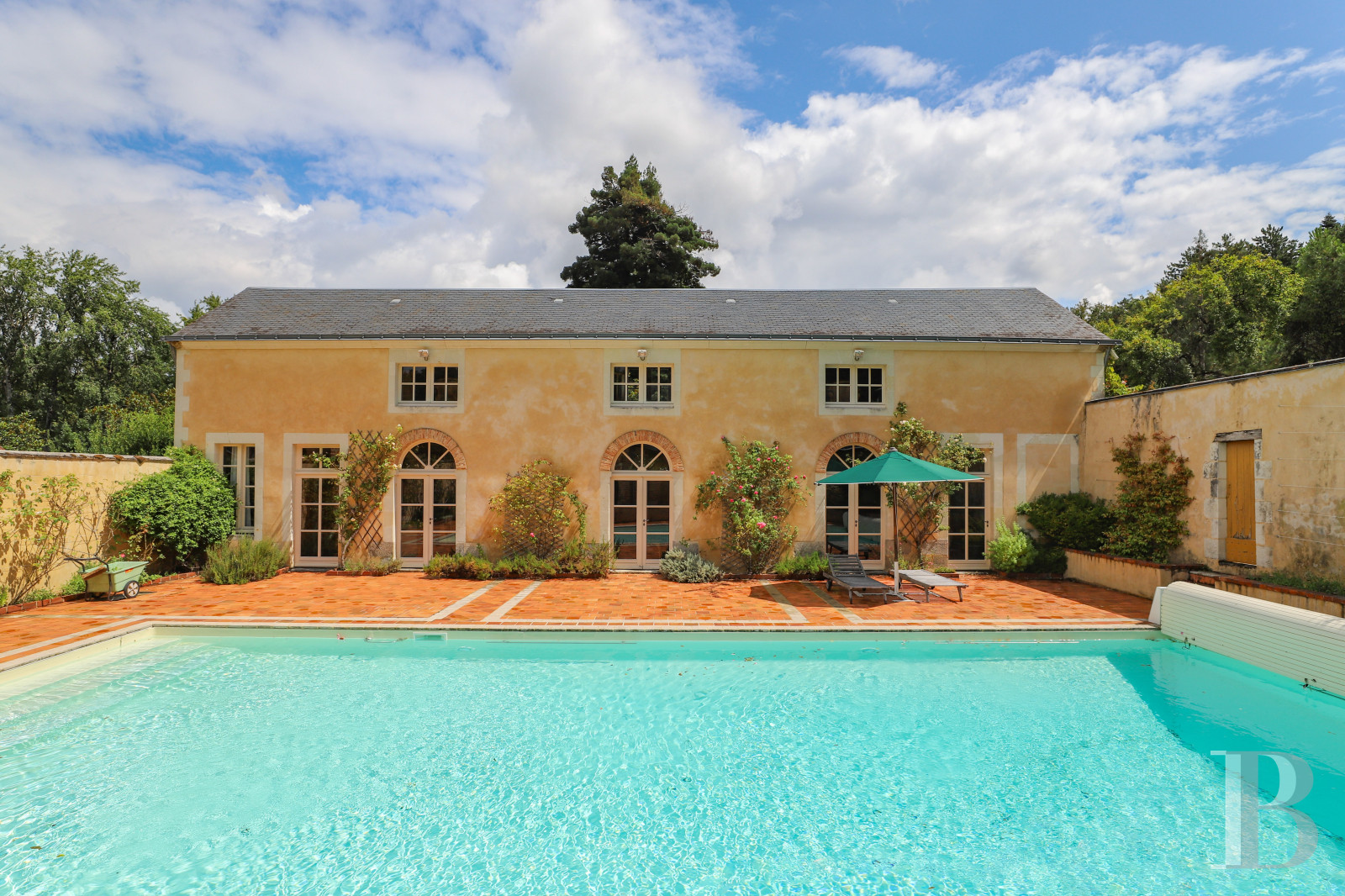 Residences for sale Anjou region in France