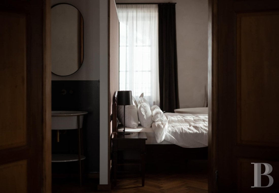 A centuries-old house transformed into a refined hotel in the Trentino-Alto Adige region in northern Italy  - photo  n°21