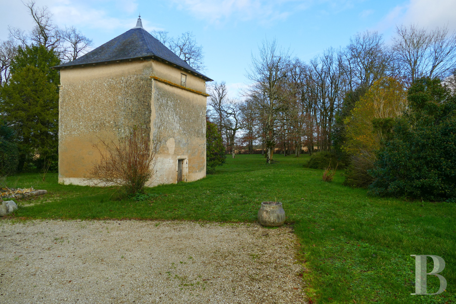 Character houses for sale near SaintJeand'Angely in France’s CharenteMaritime