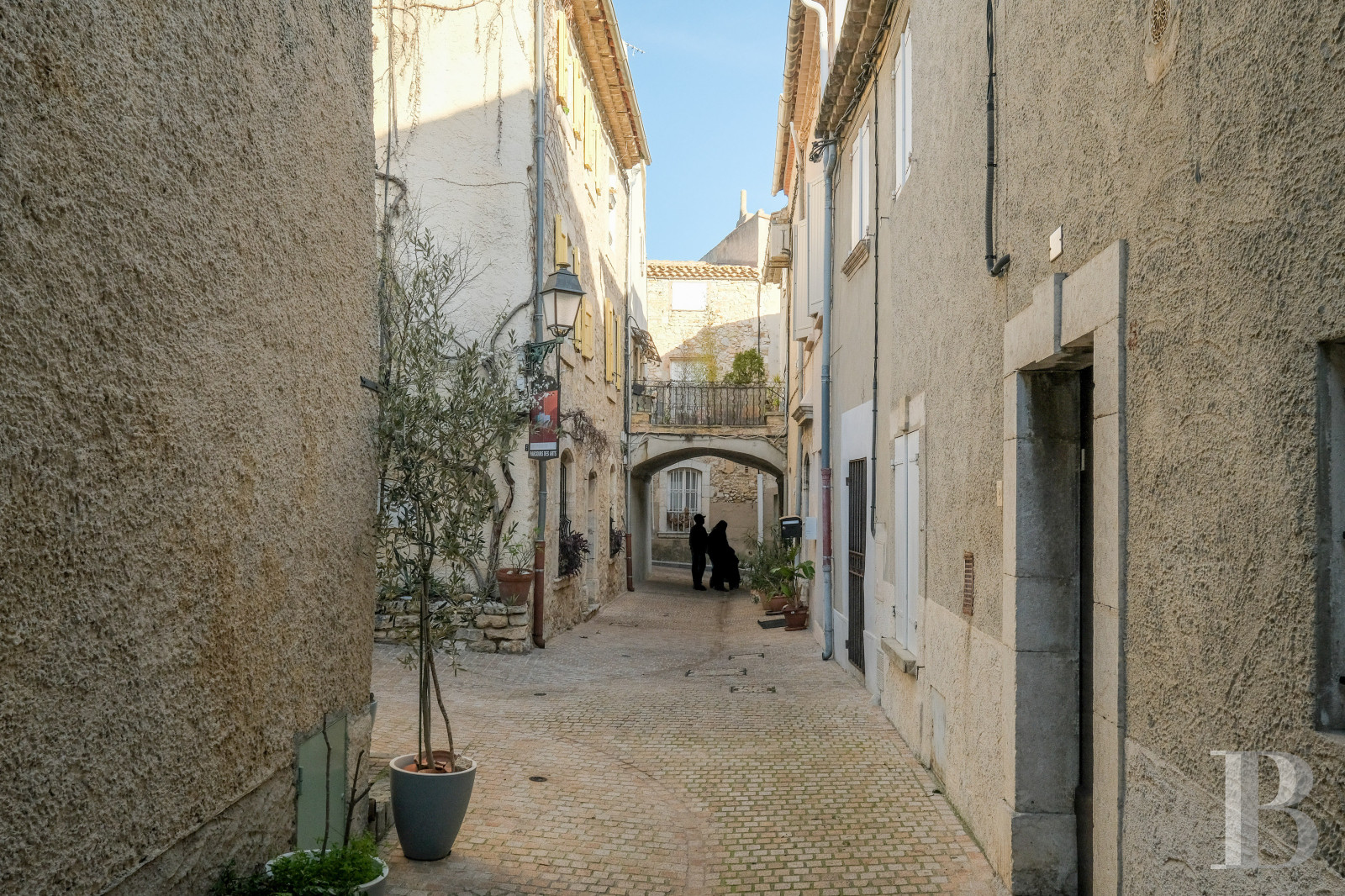 Village houses for sale in France in Le Castellet in Provence