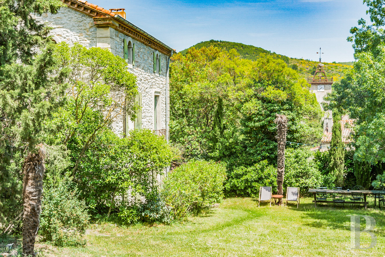 Character houses for sale in France between Narbonne and Perpignan