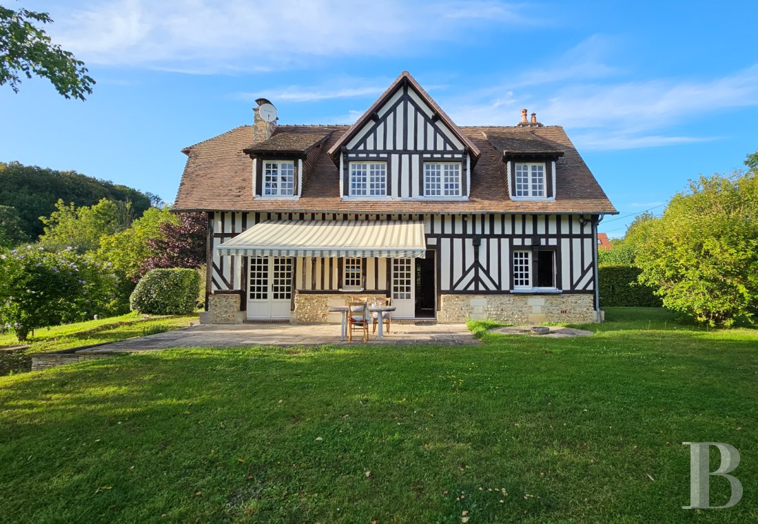 Village houses for sale - lower-normandy - A modern house made in a traditional style with a garden, nestled  in a village in Normandy’s beautiful Pays d’Auge province