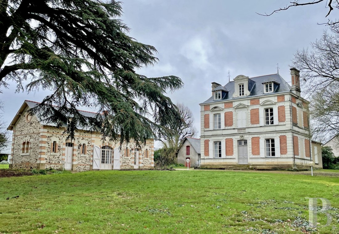 property for sale France pays de loire   - 1