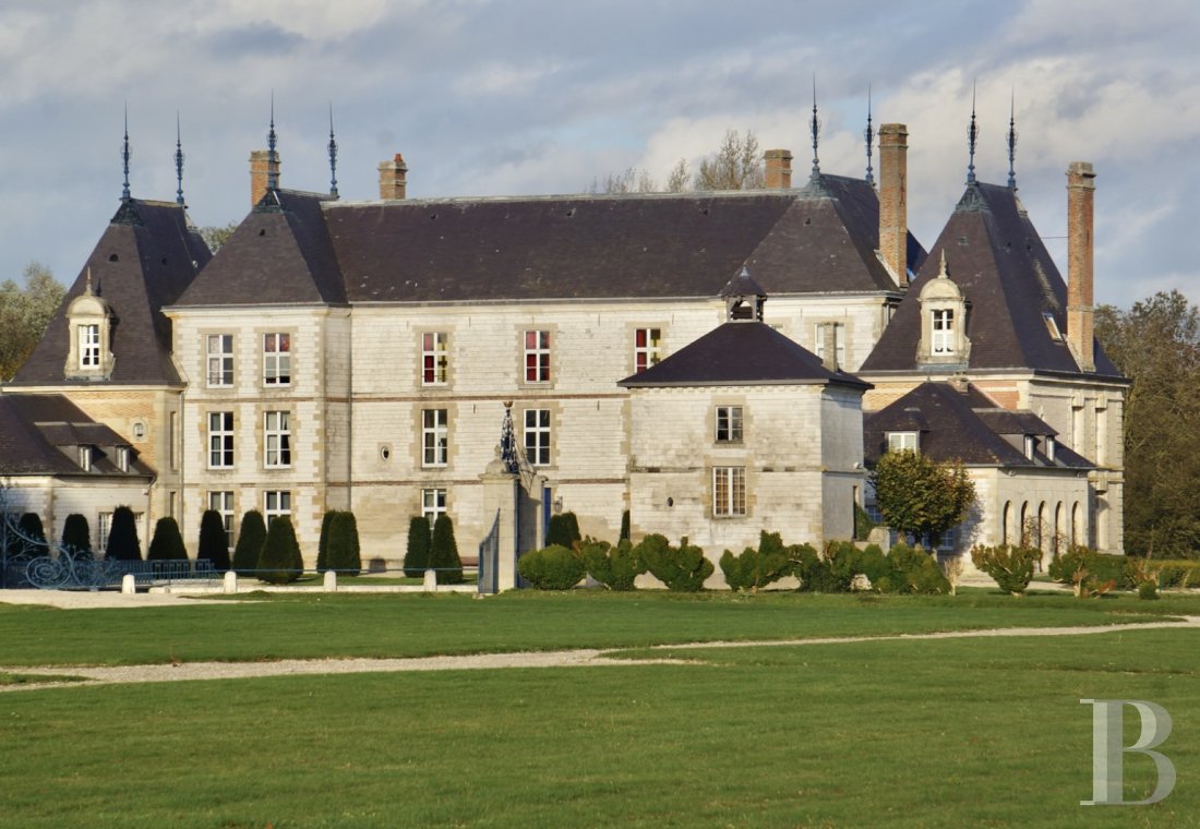 chateaux for sale France champagne ardennes   - 1