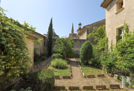 castles for sale France languedoc roussillon   - 23