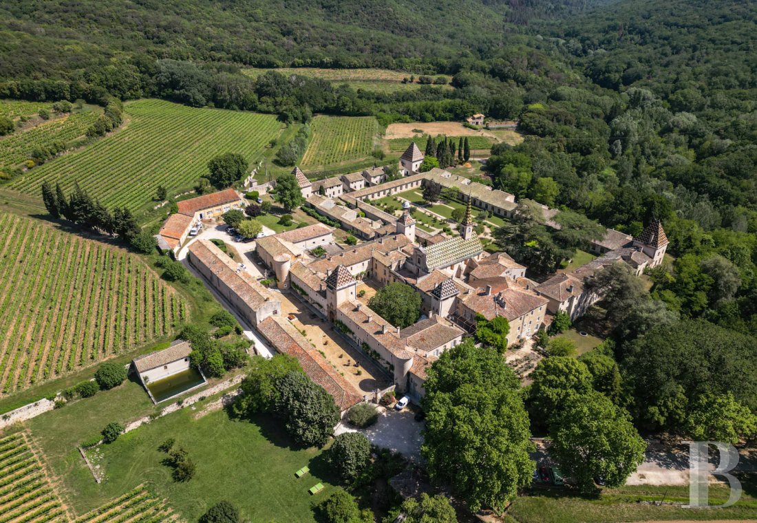 Historic buildings for sale - languedoc-roussillon - In the French department  of Gard, the listed Carthusian monastery of Valbonne  and its growing estate founded in 1204