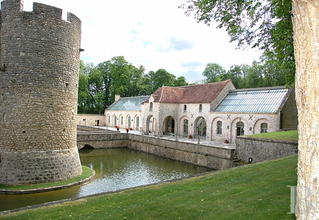 A medieval fortress transformed into a fairy tale castle  in Essonne, less than an hour from Paris - photo  n°13