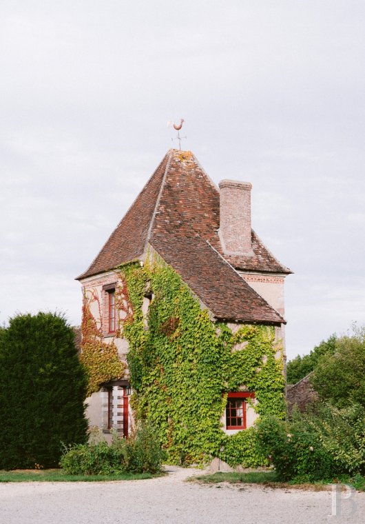 A 17th century chateau open to all arts and cultures in Yonne, Burgundy - photo  n°7
