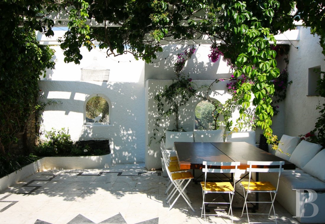 A house designed by Peter Harden, a famous architect from the 60's, in Cadaques and the Cap de Creus natural park - photo  n°30