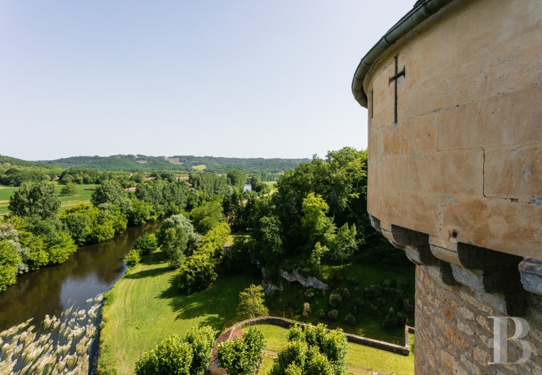 A medieval chateau to take you back in time in Thonac, the heart of the Périgord Noir - photo  n°2
