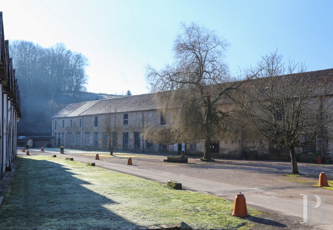 A 18th century royal factory now surrounded by nature between river and forest, to the south of Lorraine - photo  n°17