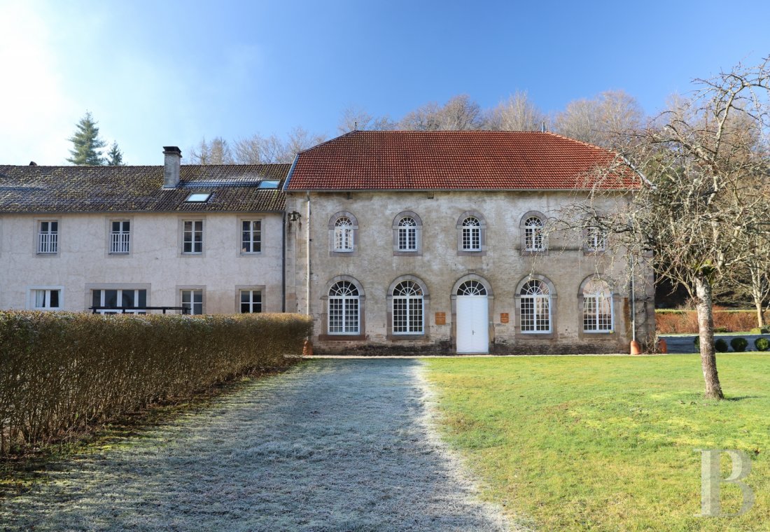 A 18th century royal factory now surrounded by nature between river and forest, to the south of Lorraine - photo  n°13