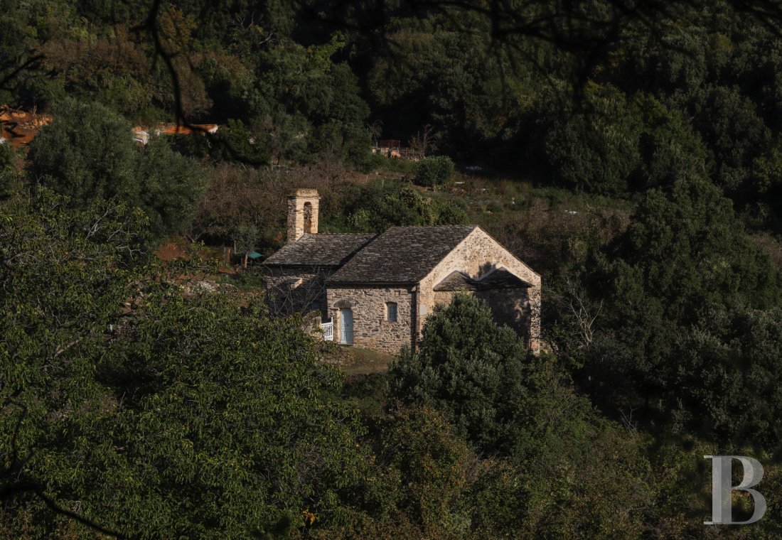 An 18th century house with well-preserved surroundings in Haute-Corse - photo  n°23