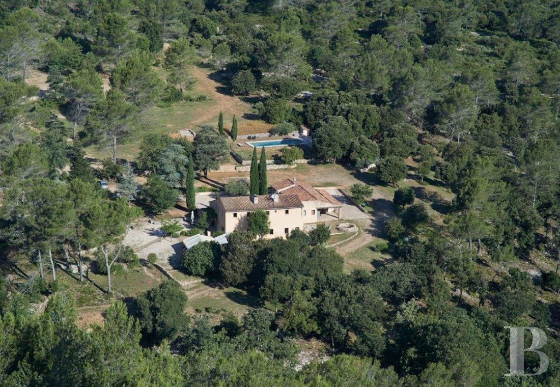 A vast estate with three gites in a nature reserve in the the Var - photo  n°1