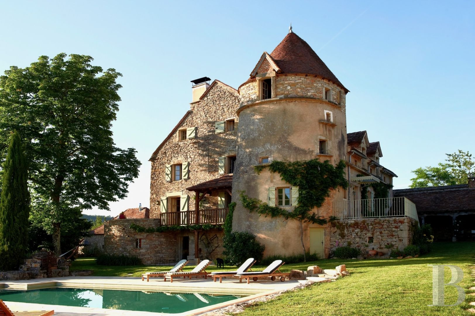 Residences for sale Lot Between Cahors and Figeac in France