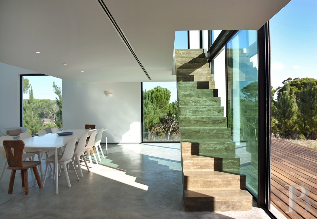 An architect's house surrounded by nature in Comporta, Alentejo - photo  n°6