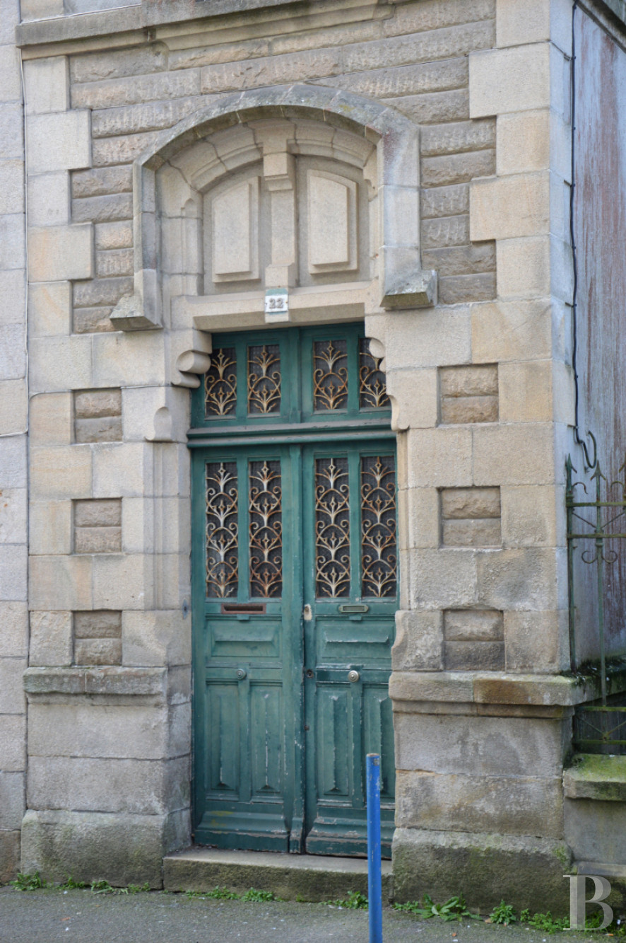 Mansion houses for sale Brittany Quimper in France