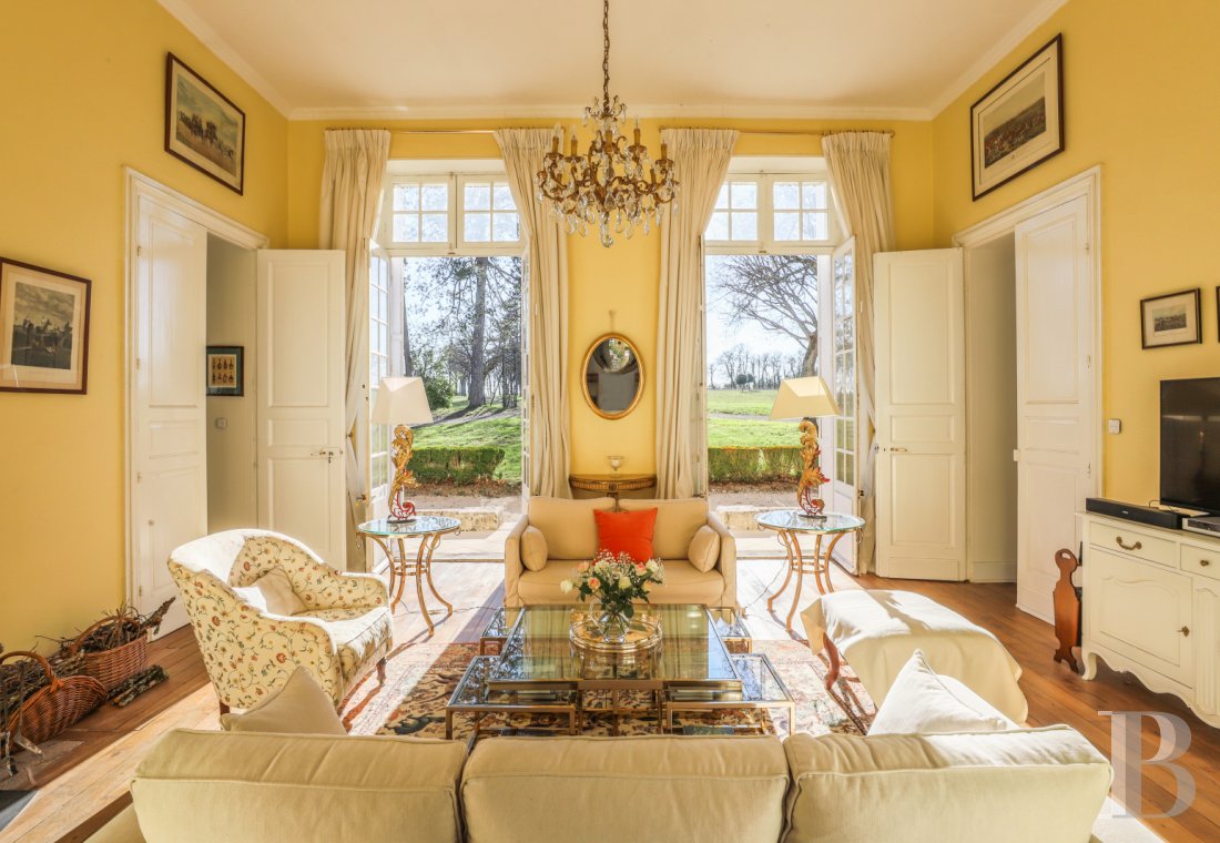 A neoclassical, unconventional chateau in the Quercy Blanc, to the south of the Lot  - photo  n°5