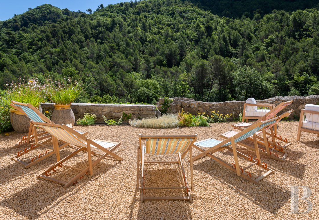 A renovated hamlet with an abundance of nature and a view of Mont Ventoux, to the south of Vaison-la-Romaine - photo  n°36