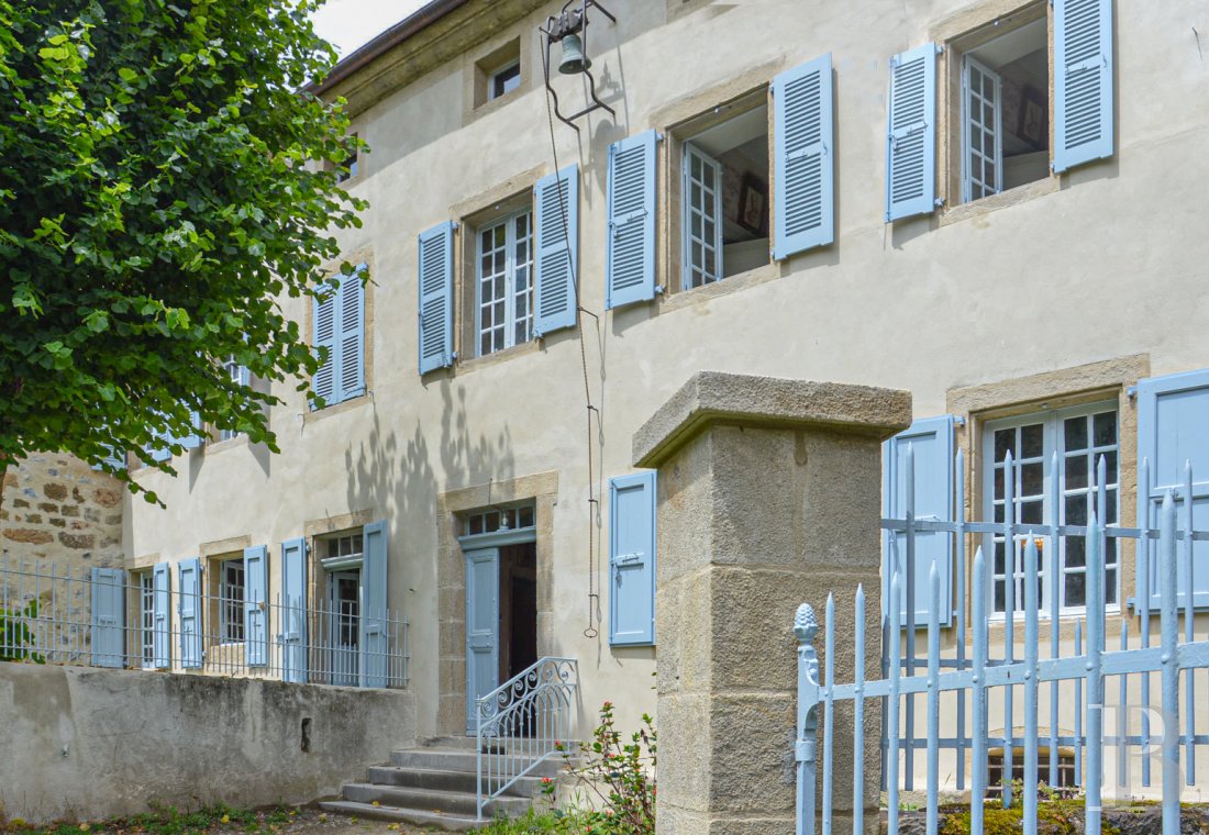 property for sale France auvergne residences historic - 1