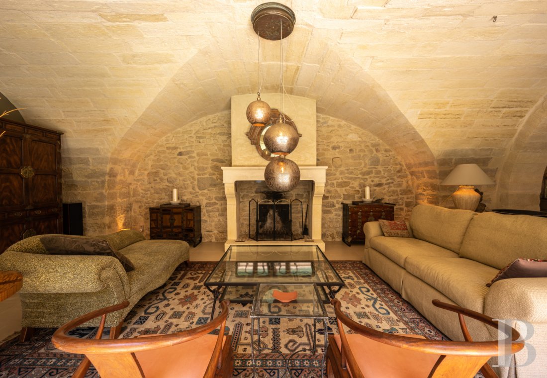 A 17th century house filled with memories of travel in Uzès, in the Gard region - photo  n°9