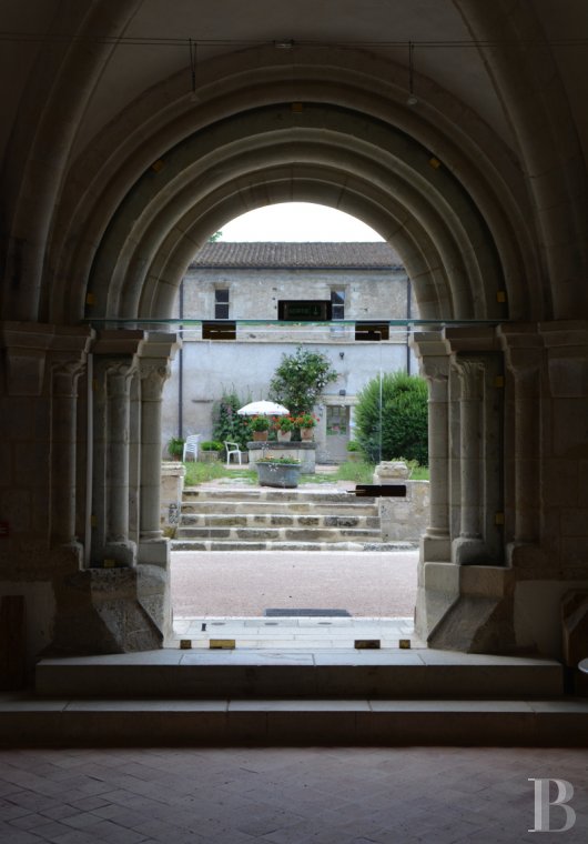 monastery for sale France auvergne religious edifices - 6