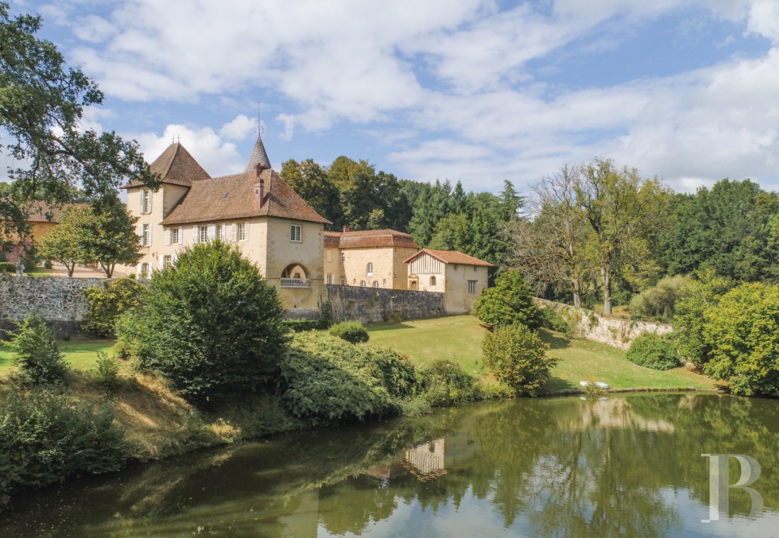 France mansions for sale limousin manors historic - 1