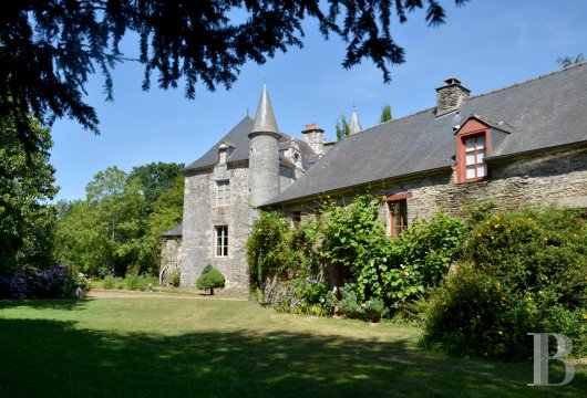 chateaux for sale France brittany   - 17
