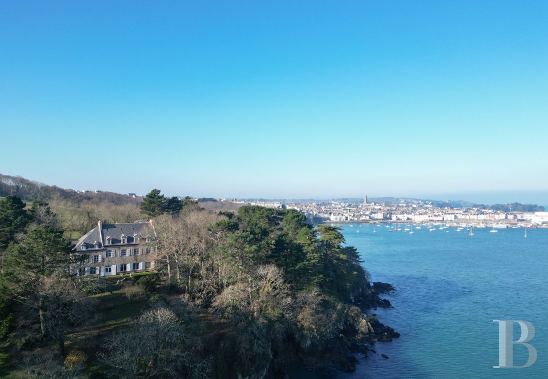 Residences for sale in France in France’s Finistère department