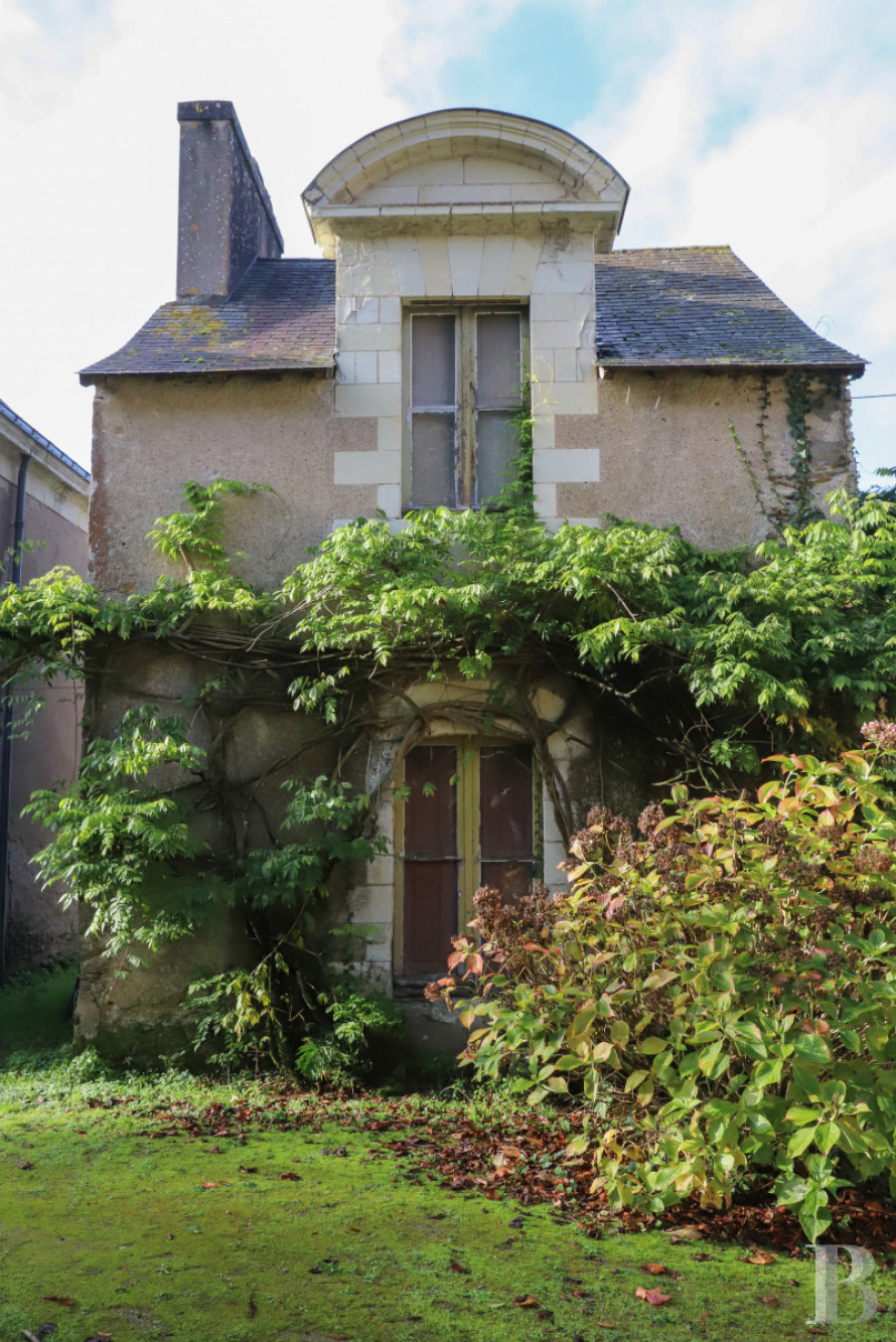 Manors for sale in France near Nantes