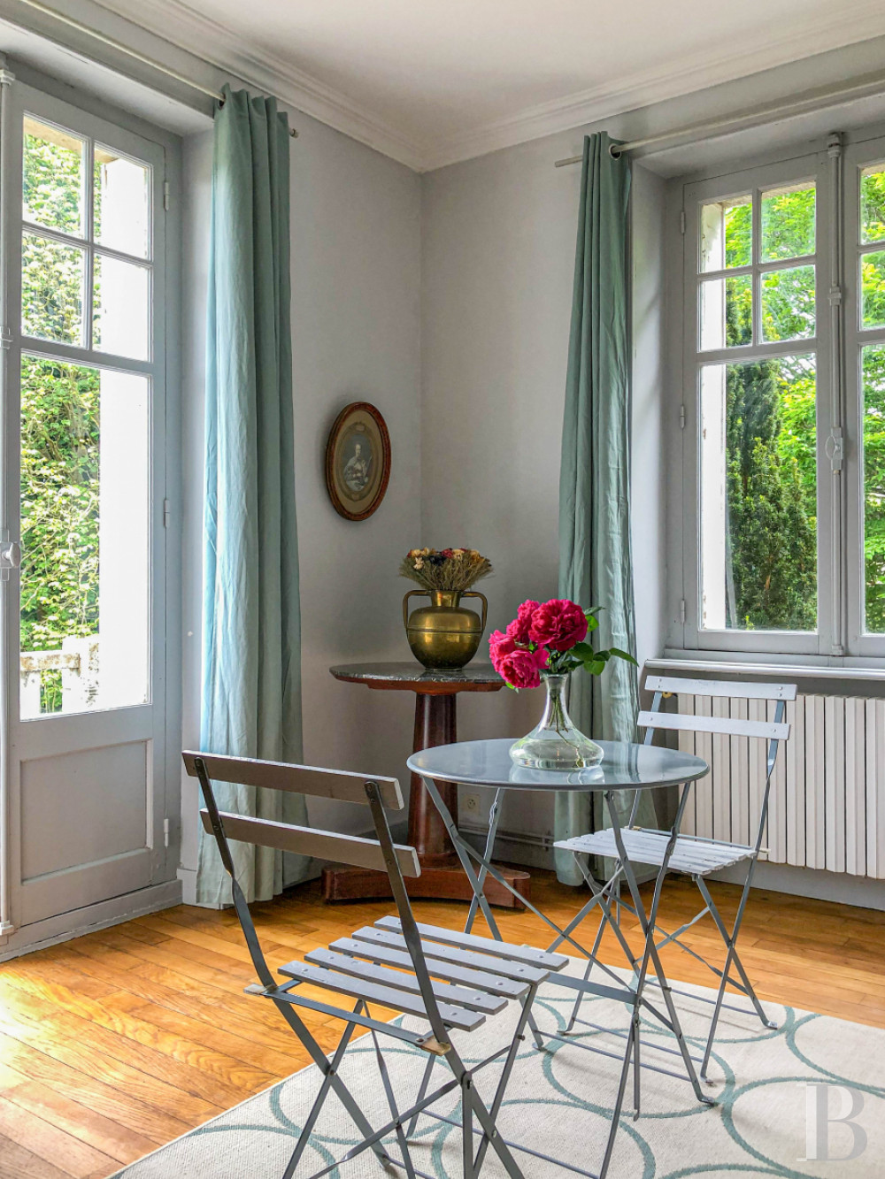 Character houses for sale in France near to Dinard and the banks of the