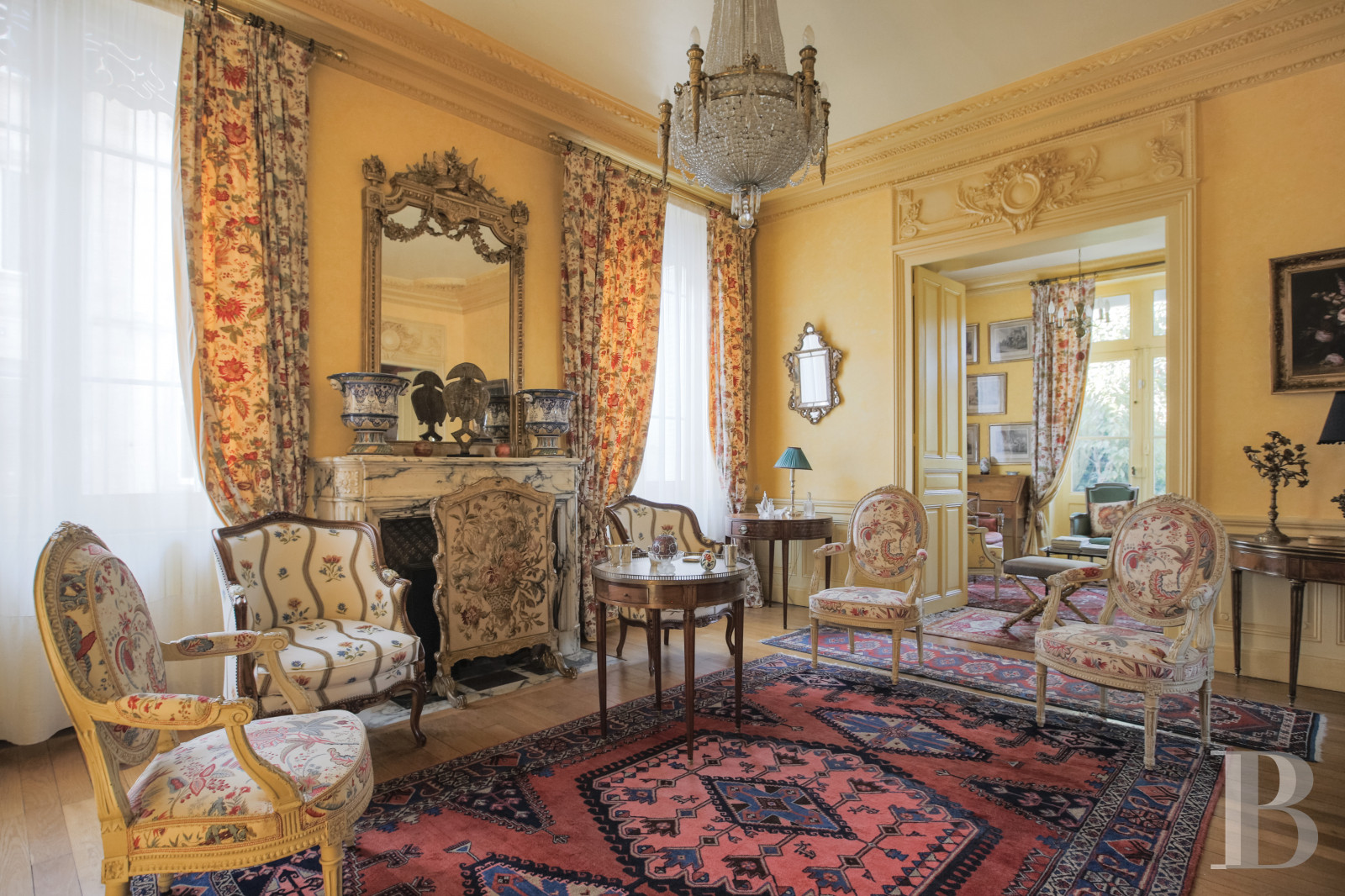 Mansion houses for sale in France in the town centre of Burgundy’s Autun